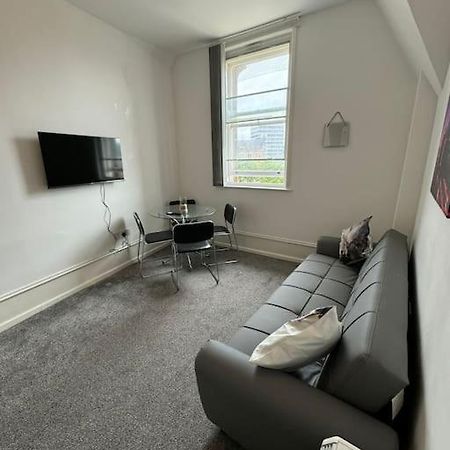 City Center Gem- Flat For 6 In Sheffield Gs404 Esterno foto