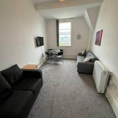 City Center Gem- Flat For 6 In Sheffield Gs404 Esterno foto